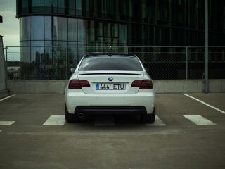 BMW 320 xDrive 2.0 R4 135kW