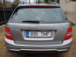 Mercedes-Benz C 200 2.1 100kW