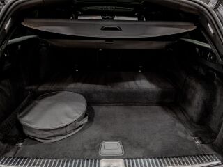 Mercedes-Benz E 300 AMG Designo 2.0 143kW
