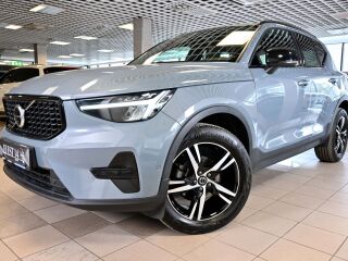 Volvo XC40 H&K R-DESIGN INTELLI SAFE FACELIFT MY2023 1.5 T2 95kW