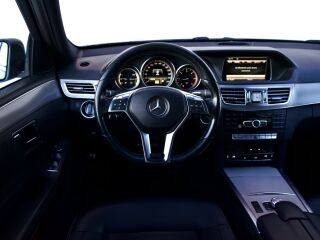 Mercedes-Benz E 300 AMG 2.1 150kW