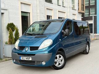 Renault Trafic Long passenger FAMILY 2.0 84кВ