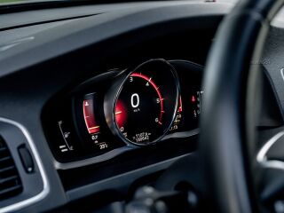 Volvo V60 Cross Country Summum 2.0 110кВ