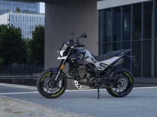 Benelli BKX 300 S 21kW