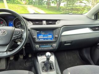 Toyota Avensis 1.8 108kW