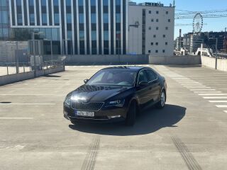Skoda Superb 1.4 110kW