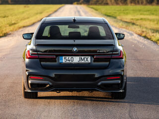 BMW 745 3.0 210kW