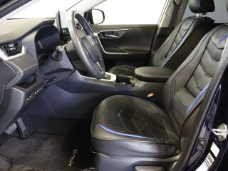 Toyota RAV4 Luxury Comfort Pakett 129kW
