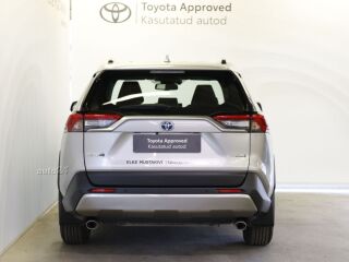 Toyota RAV4 Luxury Comfort Pakett 131kW
