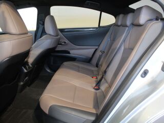 Lexus ES 300h Limited Edition 2.5 160kW