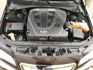 Lancia Thema PLATINUM 3.0 CRDi 176kW