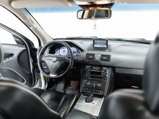 Volvo XC90 Facelift R-Design Premium Line 2.4 136kW