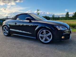Audi TT Cabriolet S-Line Quattro 2.0 TFSI 155кВ