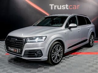 Audi Q7 S-Line plus 3.0 200kW
