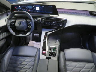 Peugeot 5008 GT Hybrid 136 e-DCS6 1.2 100kW