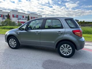 Suzuki SX4 1.5 73kW