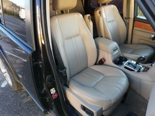 Land Rover Discovery 4 HSE 3.0 180kW