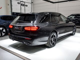 Mercedes-Benz E 300 DE 4Matic AMG 2.0 225kW