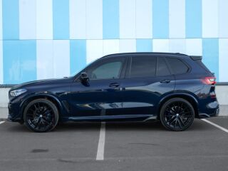 BMW X5 xDrive M-Pakett Performance 3.0 210kW