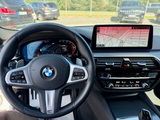 BMW 540 xDrive Touring M-Sport 3.0 250кВ