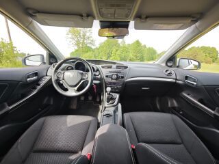 Honda Civic Elegance 1.3 73kW