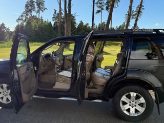 Nissan Pathfinder Staatus 55 2.5 128kW