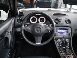 Mercedes-Benz SL 350 AMG Sports Package 3.5 V6 232kW