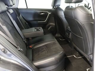 Toyota RAV4 Luxury Plus 131kW