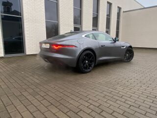 Jaguar F-Type 2.0 221kW