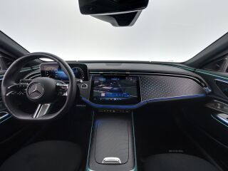 Mercedes-Benz E 300 de 4Matic AMG Plug in 2.0 R4 145kW