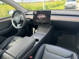 Tesla Model Y Long Range AWD Dual Motor 378kW