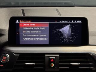 BMW X4 xDrive 30d M-Sportpakett 3.0 d 195kW