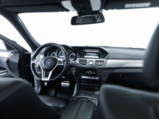 Mercedes-Benz E 350 Facelift AMG Package 4-Matic 3.0 185kW