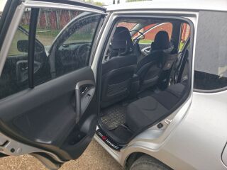 Toyota RAV4 2.2 110kW