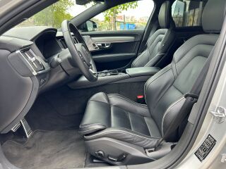 Volvo S90 T8 AWD Plug-In Hybrid 2.0 R4 288kW