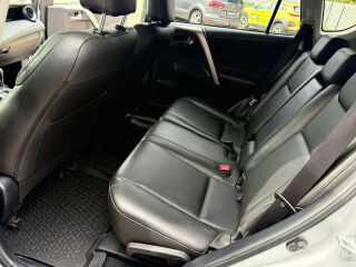 Toyota RAV4 2.2 110kW