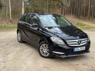 Mercedes-Benz B 200 1.9 R4 M270 115kW