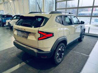 Dacia Duster Extreme 1.6 Hybrid 140hj 93kW