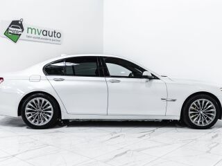 BMW 730 Facelift X-Drive Premium Line 3.0 190кВ
