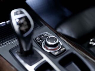 BMW X5 3.0 225кВ