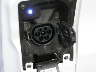 Renault Trafic E-TECH kaubik 90кВ