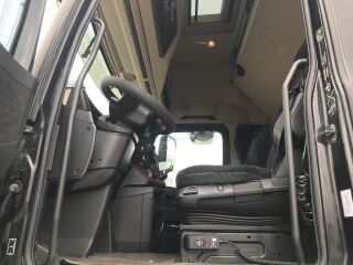 Mercedes-Benz Actros 1848LS 350kW