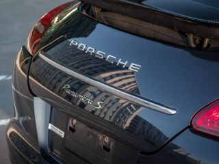 Porsche Panamera S 4.8 V8 294kW