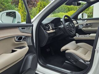 Volvo XC90 AWD ULTRA BRIGHT 2.0 T8 Twin Engine Plug-in Long range 335kW