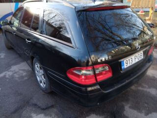 Mercedes-Benz E 220 2.1 125kW