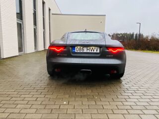 Jaguar F-Type 2.0 221kW