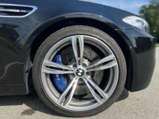BMW M5 4.4 412кВ