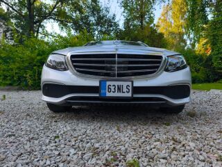 Mercedes-Benz E 400 3.5 V6 V6 twin turbo 245kW