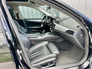 BMW 520 Touring Shadow-line 2.0 Mild-Hybrid 140kW