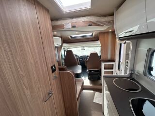 Bürstner T690 G Limited Riva loft 2.2 103kW